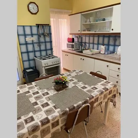 Apartment Ground Floor Maisonette In Birzebbuga