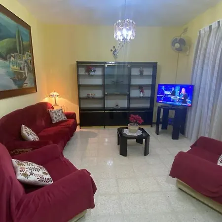 Ground Floor Maisonette In Birzebbuga Apartment *