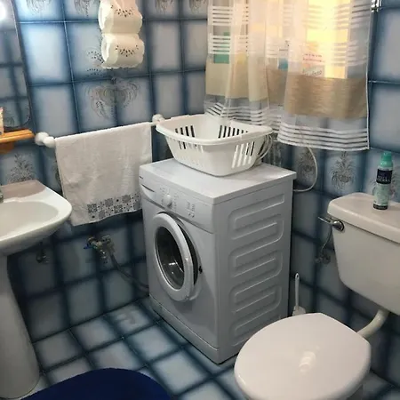 Ground Floor Maisonette In Birzebbuga Apartment