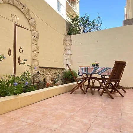 Apartment Ground Floor Maisonette In Birzebbuga Birzebbuga